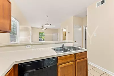 2908 Whisper Oaks Ln #B, Georgetown, TX 78628 - Photo 16