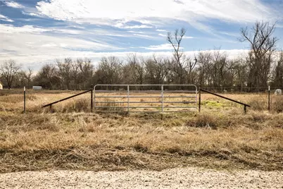 350 County Road 319, Rosebud, TX 76570 - Photo 22