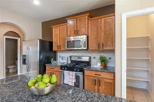 3413 Grail Hollows Rd, Pflugerville, TX 78660 - Photo 10