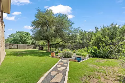 21824 Agarito Lane, Spicewood, TX 78669 - Photo 38