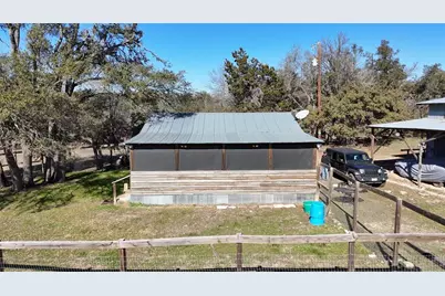 1750 Loop 165 Loop #B, Dripping Springs, TX 78620 - Photo 10