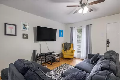 2207 Leon Street #203, Austin, TX 78705 - Photo 2