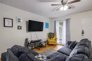 2207 Leon St, Austin, TX 78705 - Photo 2