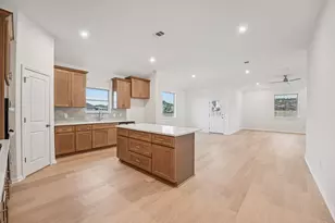 327 Backstays Loop, Kyle, TX 78640 - Photo 4