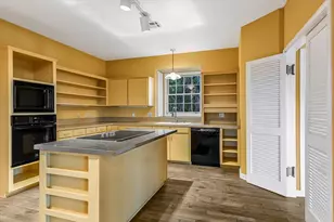 705 Windsong Trail, West Lake Hills, TX 78746 - Photo 6