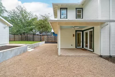 510 E 39th Street, Austin, TX 78751 - Photo 32