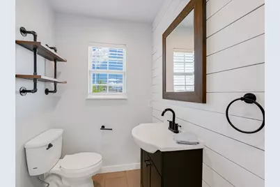 155 Travis Lane, Spicewood, TX 78669 - Photo 12