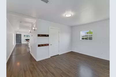 155 Travis Lane, Spicewood, TX 78669 - Photo 8