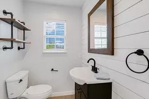 155 Travis Ln, Spicewood, TX 78669 - Photo 12