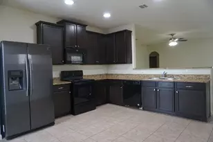 13436 Harry S Truman Dr, Manor, TX 78653 - Photo 2