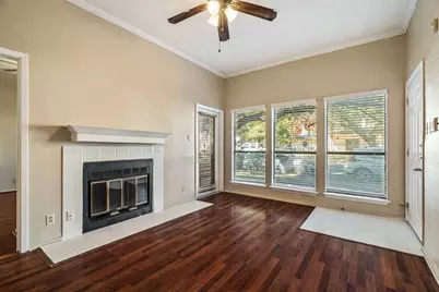807 W 25th Street #104, Austin, TX 78705 - Photo 6