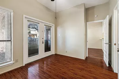 807 W 25th Street #104, Austin, TX 78705 - Photo 22
