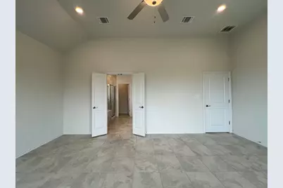 2018 Matlock Circle, Hutto, TX 78634 - Photo 20