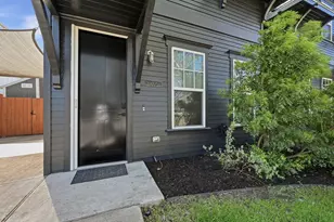 3203 Locke Ln, Austin, TX 78704 - Photo 4