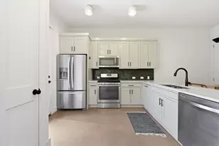 3203 Locke Ln, Austin, TX 78704 - Photo 14