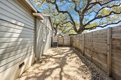 1318 Bonham Terrace, Austin, TX 78704 - Photo 40