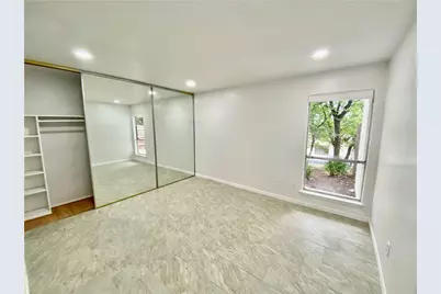 6910 Hart Lane #403, Austin, TX 78731 - Photo 4