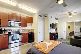 2505 San Gabriel St, Austin, TX 78705 - Photo 4