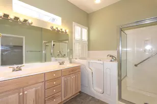 102 Harness Ln, Georgetown, TX 78633 - Photo 20