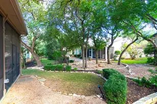 102 Harness Ln, Georgetown, TX 78633 - Photo 32