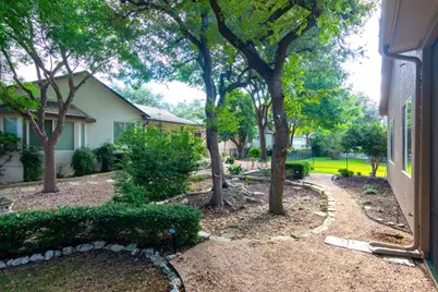 102 Harness Lane, Georgetown, TX 78633 - Photo 6