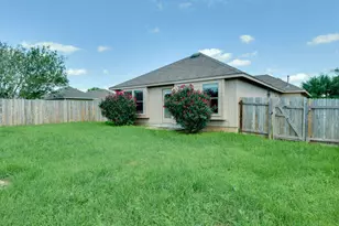 4504 Halliday Ave, Austin, TX 78725 - Photo 30