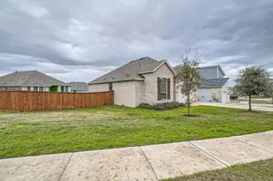 11400 American Mustang Loop, Manor, TX 78653 - Photo 2