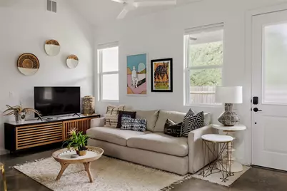43 Lynn Street, Austin, TX 78702 - Photo 4