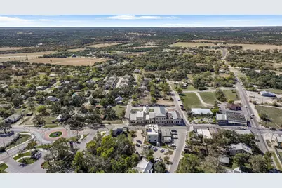 923 Loop 332 Street, Liberty Hill, TX 78642 - Photo 32
