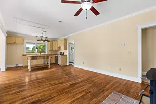 395 Dale Ln, Dale, TX 78616 - Photo 10