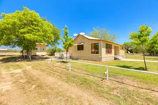 395 Dale Ln, Dale, TX 78616 - Photo 26