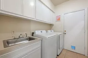 501 Westbrook Dr, Austin, TX 78746 - Photo 22