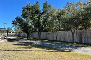 27306 Rr 12, Dripping Springs, TX 78620 - Photo 6
