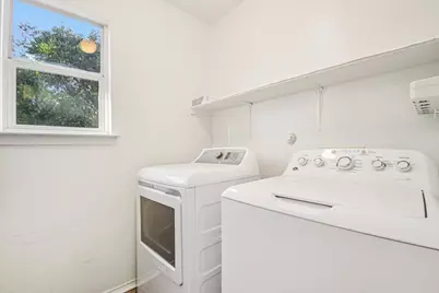 100 Kendall Cove, Elgin, TX 78621 - Photo 26