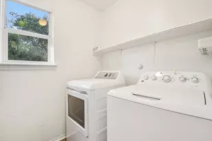 100 Kendall Cove, Elgin, TX 78621 - Photo 26