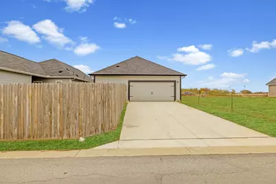 512 Timber Brook Drive, Hutto, TX 78634 - Photo 26