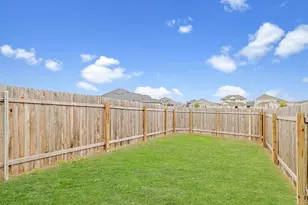 512 Timber Brook Dr, Hutto, TX 78634 - Photo 24