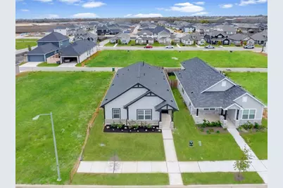 512 Timber Brook Drive, Hutto, TX 78634 - Photo 2