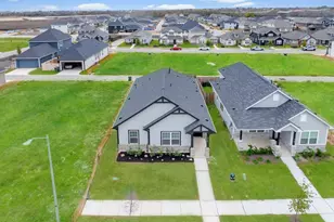 512 Timber Brook Dr, Hutto, TX 78634 - Photo 2