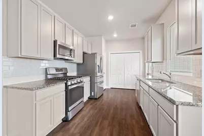 512 Timber Brook Drive, Hutto, TX 78634 - Photo 10