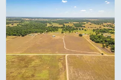 000 Cr 326, Lexington, TX 78947 - Photo 2