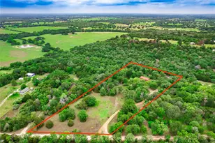 222 Indiana Rd, Lockhart, TX 78644 - Photo 2