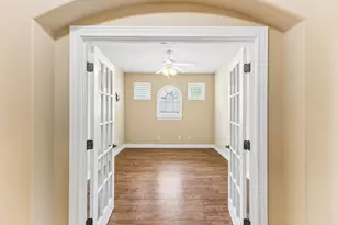 4802 Hidden Springs Trail, Georgetown, TX 78633 - Photo 14