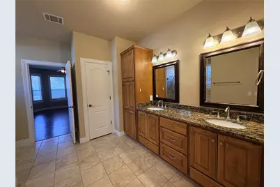 4802 Hidden Springs Trail, Georgetown, TX 78633 - Photo 12