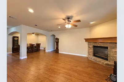 4802 Hidden Springs Trail, Georgetown, TX 78633 - Photo 4