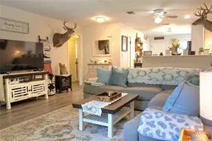 304 Mildred St, Burnet, TX 78611 - Photo 4