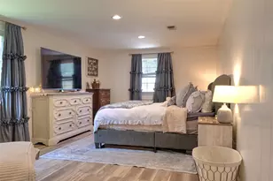 304 Mildred St, Burnet, TX 78611 - Photo 10