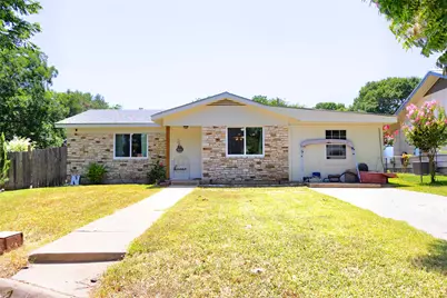 304 Mildred Street, Burnet, TX 78611 - Photo 2