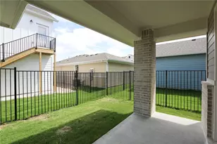 8108 Ausblick Ave, Austin, TX 78744 - Photo 36
