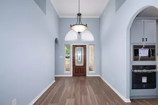 29000 Colonial Dr, Georgetown, TX 78628 - Photo 24